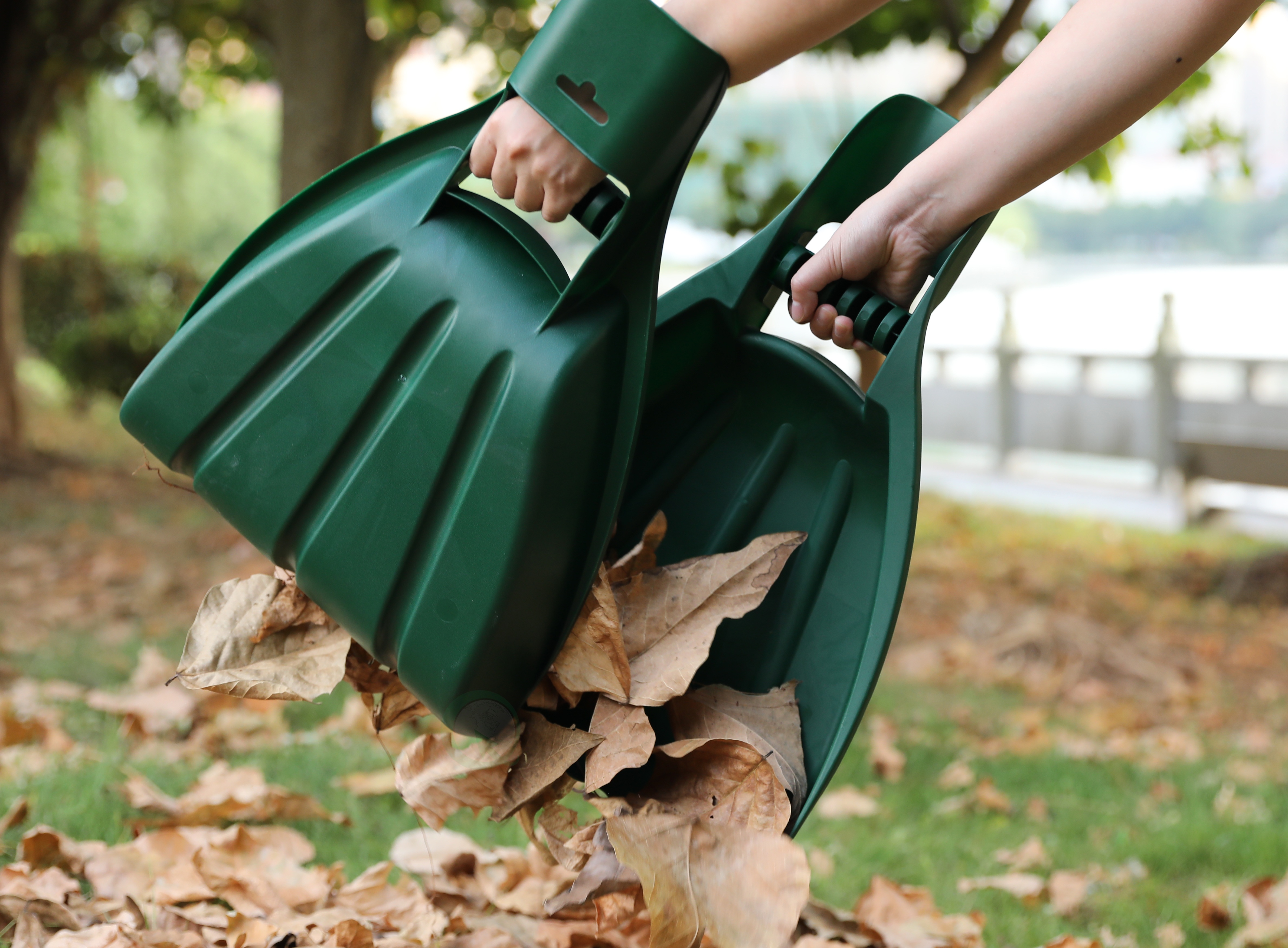 Leaf claws on sale